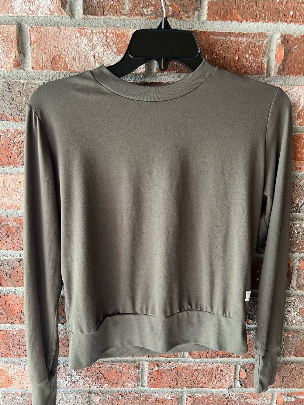 VUORI Daydream Crew  Women's Agate Green. Size small